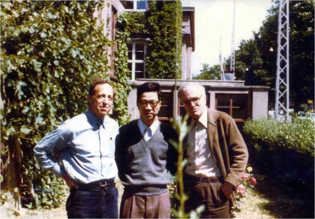 【媒体视角】《世纪》杂志:科学家杨福家的学术之路