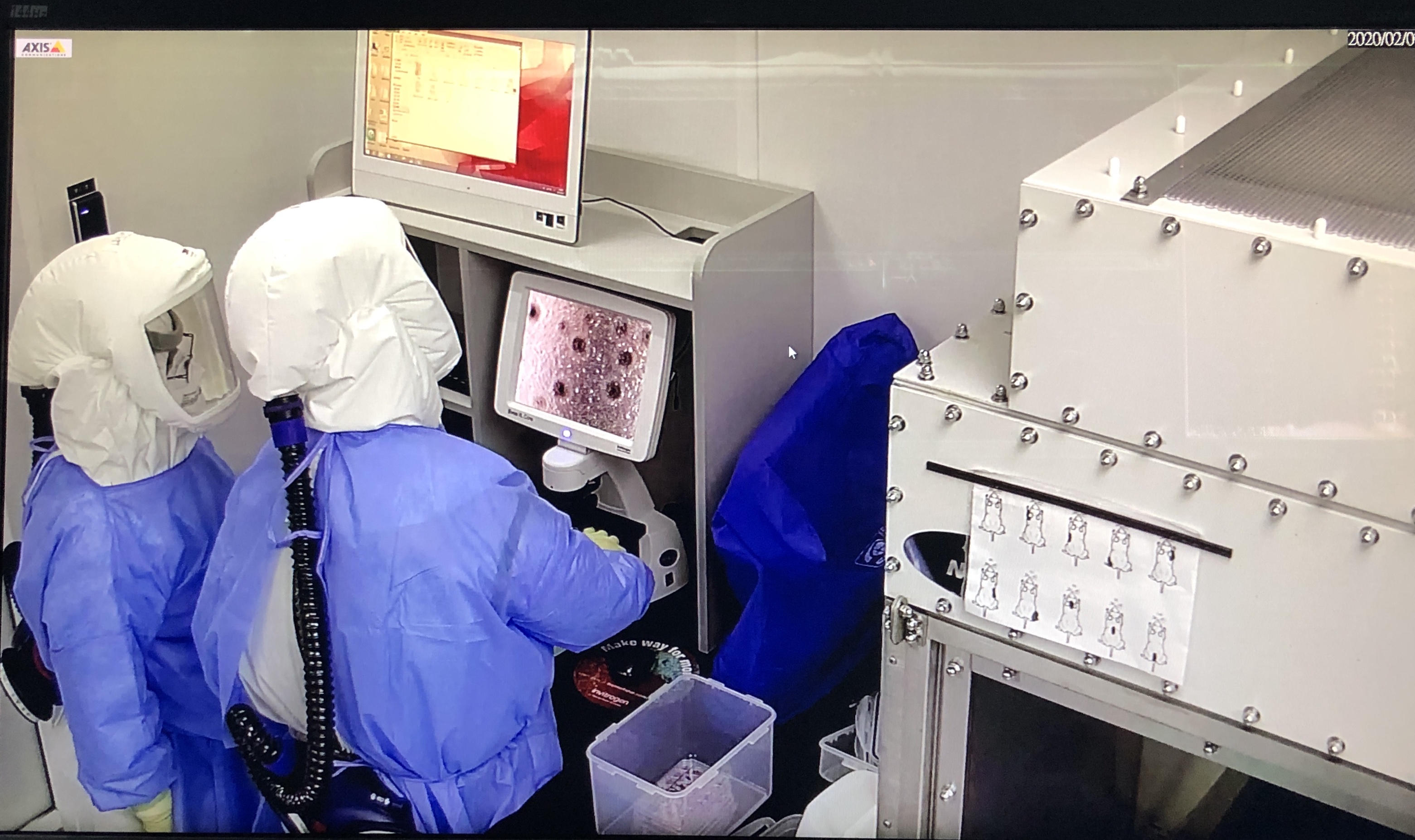 学校开展实验室危险化学品泄漏应急演练-实验室与设备管理处