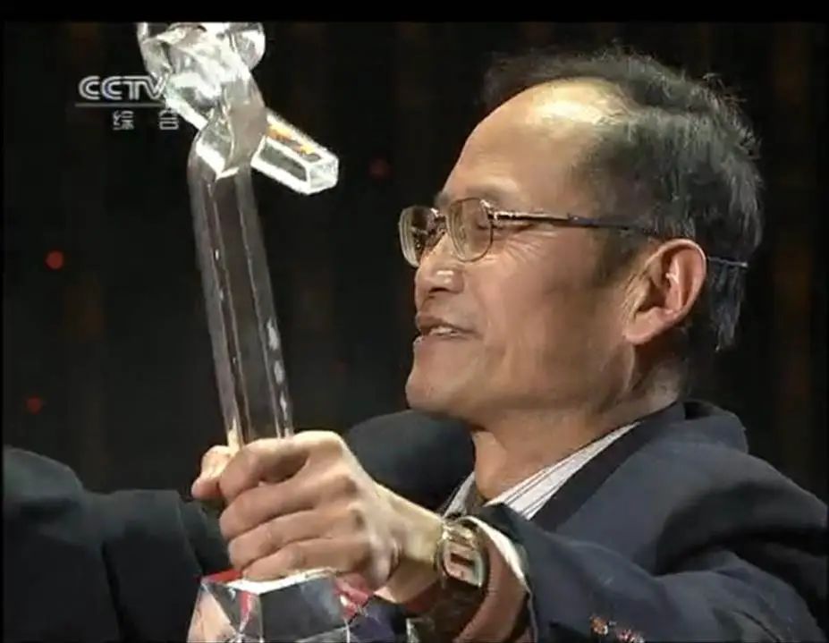 沉痛悼念王万青校友!“如有来生,我还会奔赴高原”