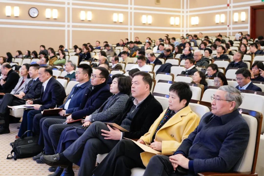 将困难一一想清楚,把对策一一落实好!2025年复旦春季工作会议召开