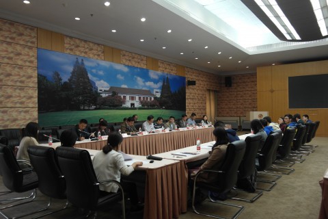 我校第二十三届研究生委员会第三次会议暨部处提案答复会举行