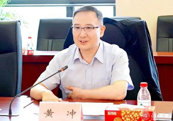 時尚服裝創意攝影（時尚服裝創意攝影作品）