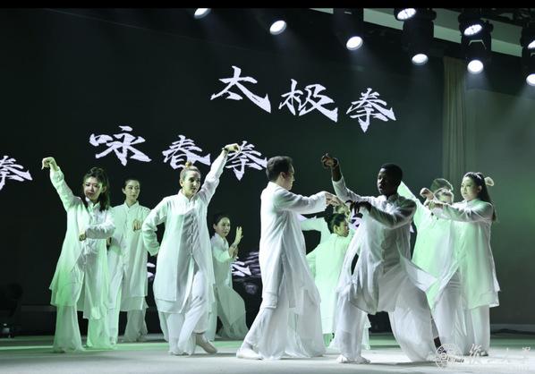 音符流转，舞姿翩跹，来自五大洲28国的留学生在复旦唱响青春之音