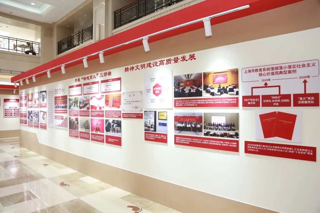 展现十年不凡历程,畅谈十年发展成就!“奋进新时代——我们这十年成就图片展”开展暨“我们这十年”主题座谈会举行