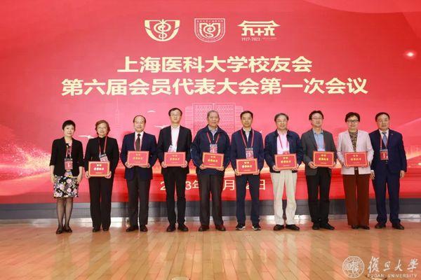 《戰神》新做公布多張本繪 奎爺女子雪天戰巨獸